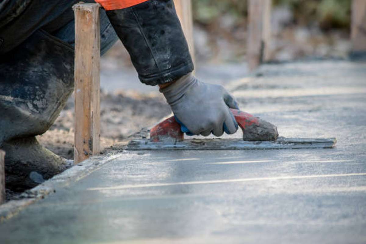 how-to-smooth-a-rough-concrete-slab